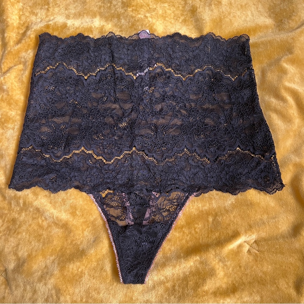 Victoria Secret High waist Lace thong black panties New with tags Size Small